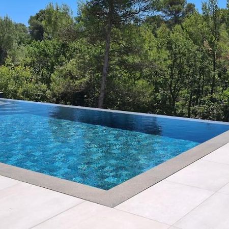 Petit Paradis Sur Golf Flassans-sur-Issole Экстерьер фото